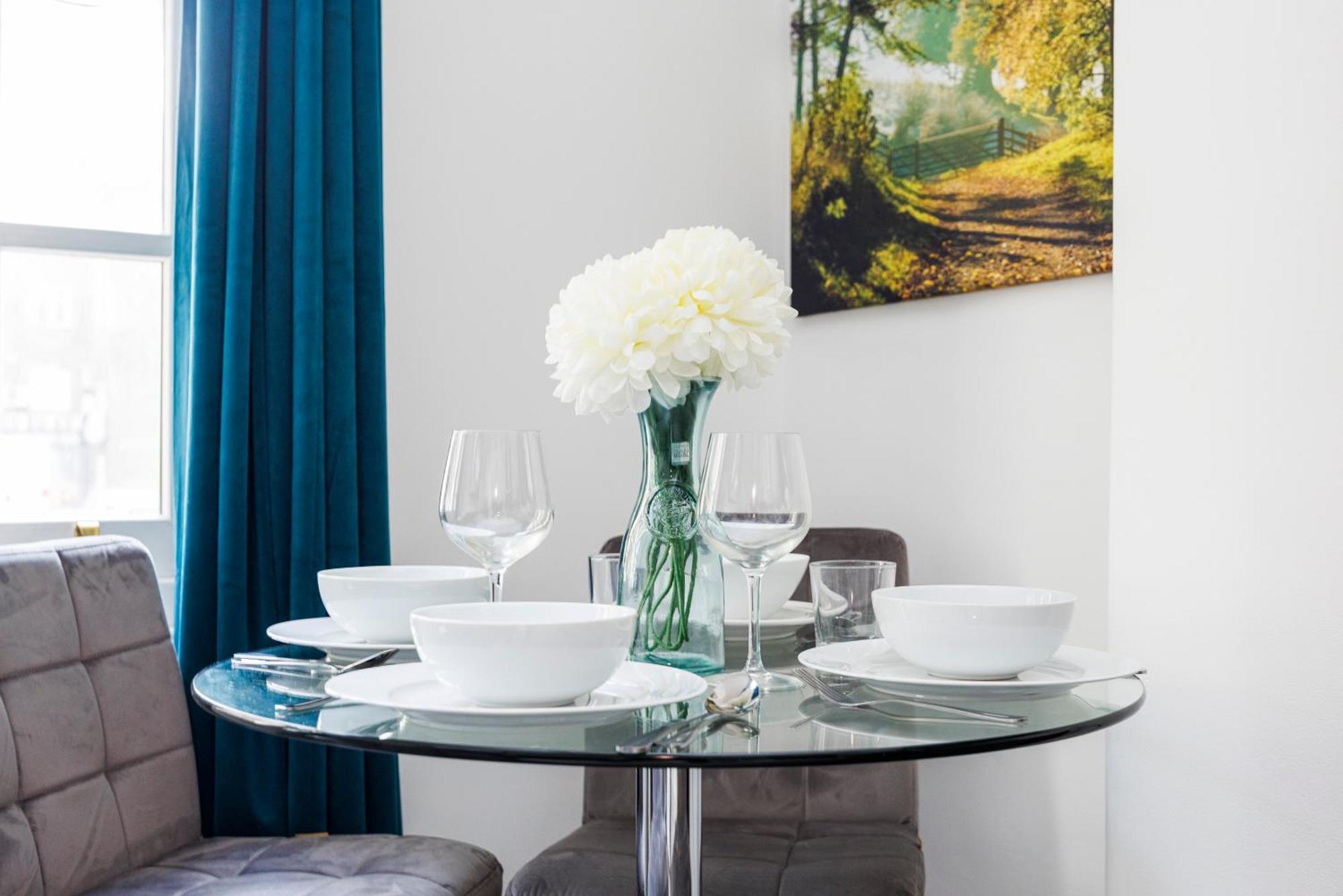 London Bridge 2 Bed Apartment - Sleeps 3 Екстер'єр фото