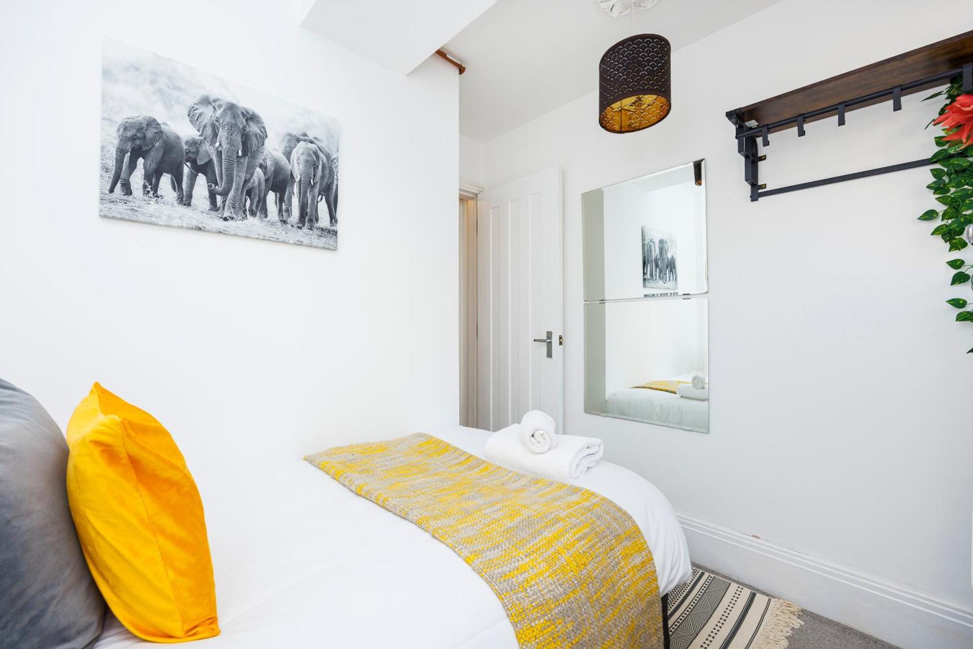 London Bridge 2 Bed Apartment - Sleeps 3 Екстер'єр фото